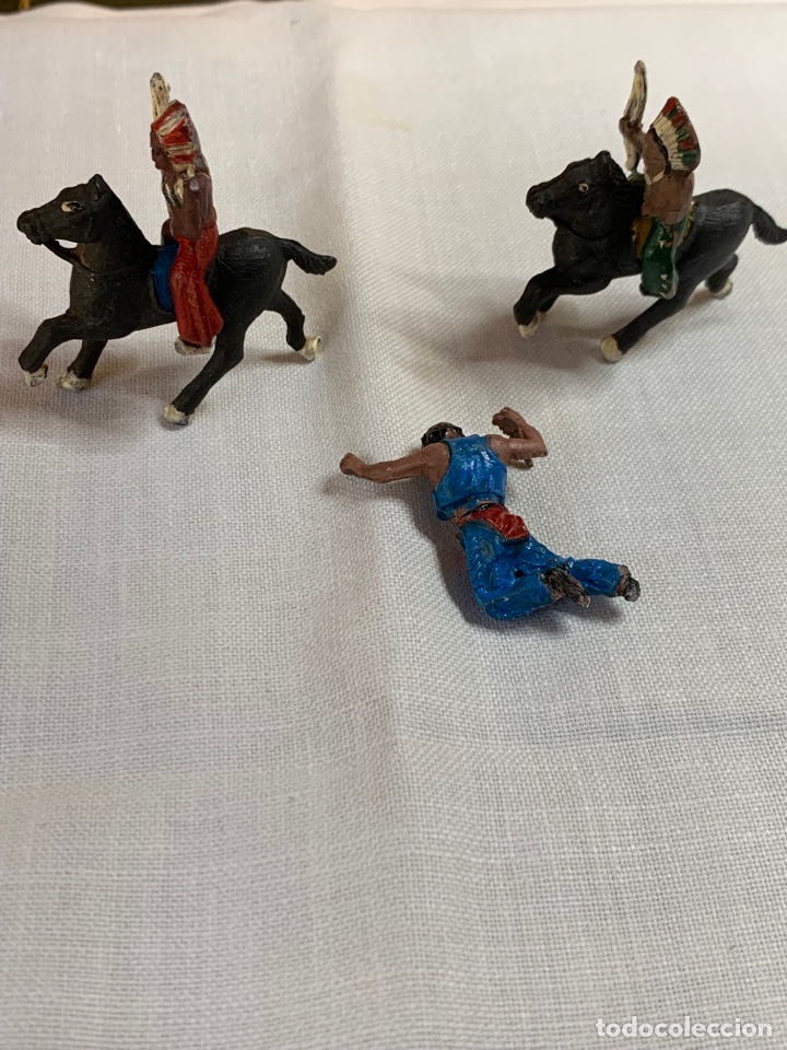 Figuras de goma y PVC: LOTE 3 INDIOS MINI LAFREDO - Foto 2