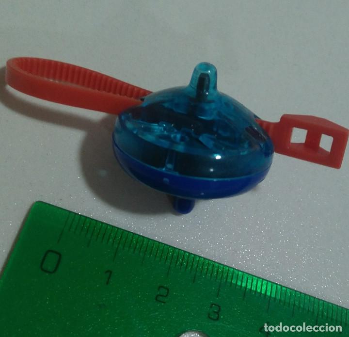 Figuras de Borracha e PVC: kinder peonza giratoria spinner secundario miniatura