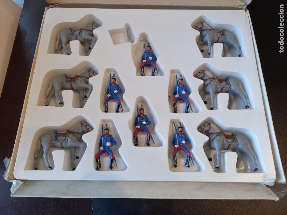 Figuras de goma y PVC: Figuras Guardia real a caballo reamsa - Foto 2