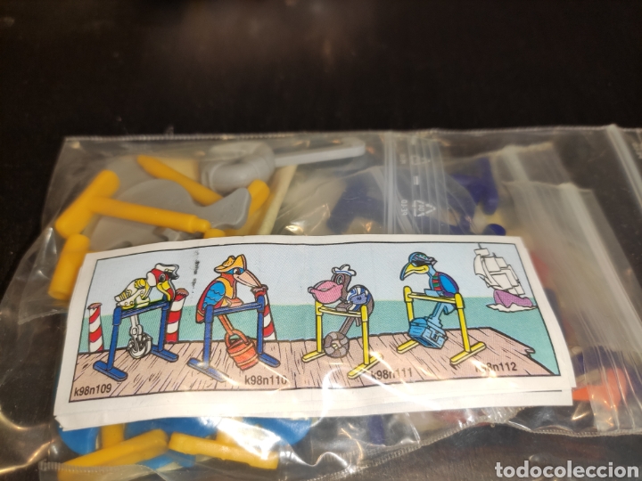 Figurines en Caoutchouc et PVC: Kinder Ferrero 165 serie k98 p&aacute;jaros oscilantes EU 1997 completa 4 fig. + 4 bpz