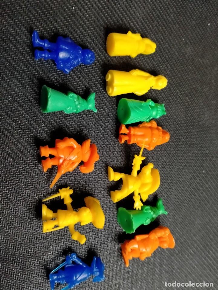 Figuras de goma y PVC: figuras de dartacan - dunkin