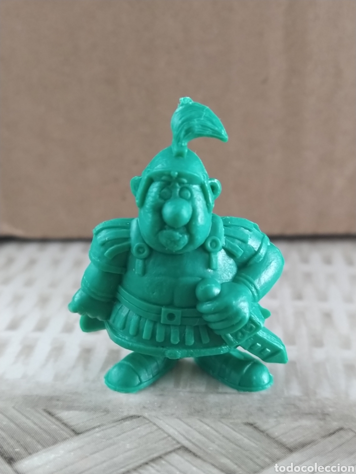 Figuras de goma y PVC: Figura Dunkin Serie Asterix - Foto 1