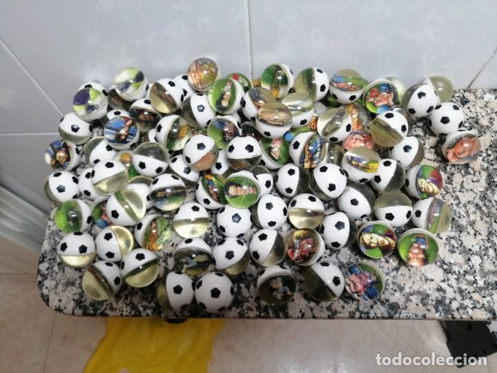Figure di Gomma e PVC: LOTE DE 99 PELOTAS GOMA FUTBOLISTAS