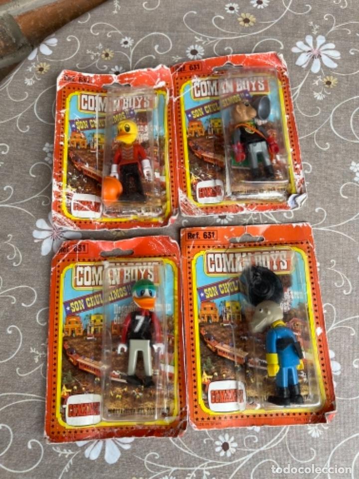 Figuras de goma y PVC: 4 MU&Ntilde;ECOS COMAND BOYS COMANSI - Foto 3
