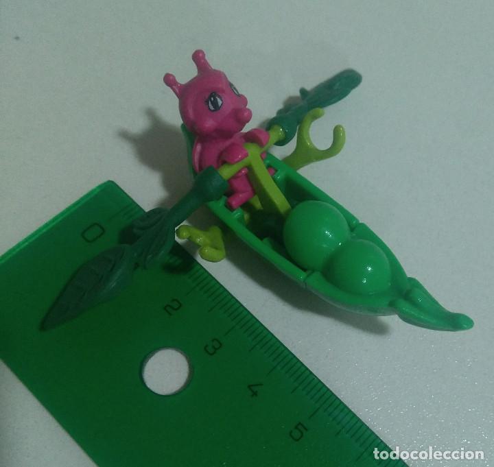 Figuras de Borracha e PVC: kinder bicho guisante barca barco barquito k99 99 119 bichito en kayak kayac vaina pea embarcacion