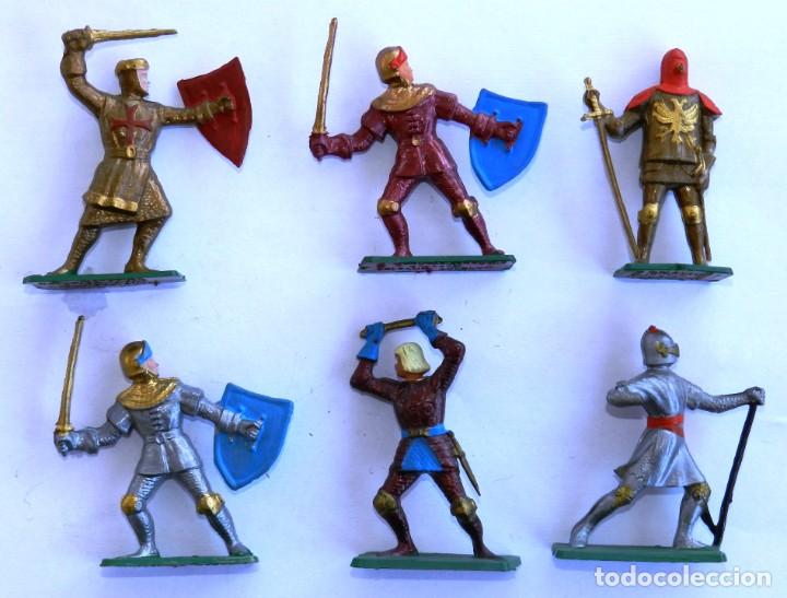 Figuras de Goma y PVC: 6 Medievales a pie de Starlux años 60 - Foto 1 - 302089123