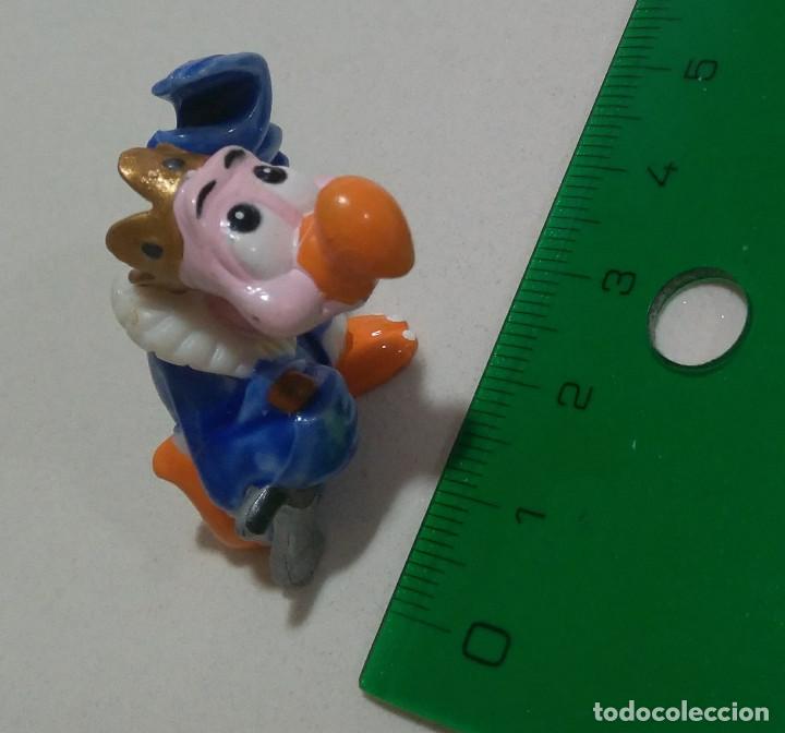 Kinder &Uuml;berraschung: butre kinder monobloc princesa mu&ntilde;eco figurita figura buitres medieval rey