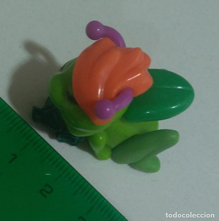 Kinder &Uuml;berraschung: grillo kinder insecto mu&ntilde;eco figurita figura