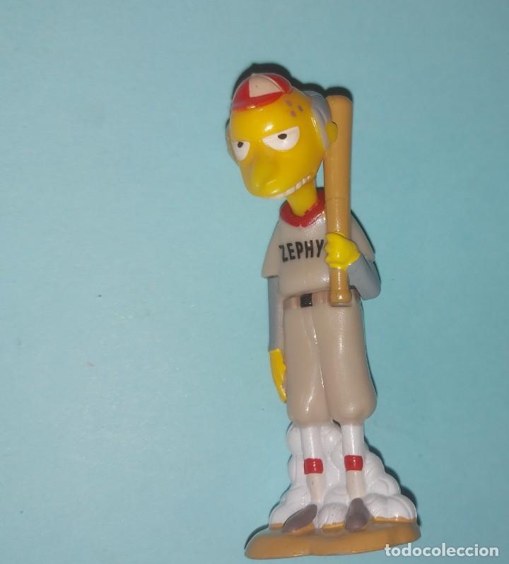 Kinder &Uuml;berraschung: KINDER, LOS SIMPSON - BURNS JUGANDO BEISBOL, / FIUGRA NUEVA