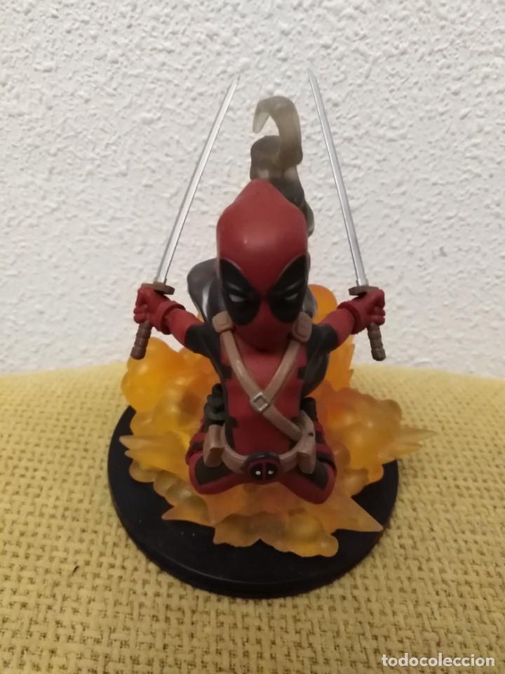 Figuras de goma y PVC: Figura Deadpool Q Marvel - Foto 1