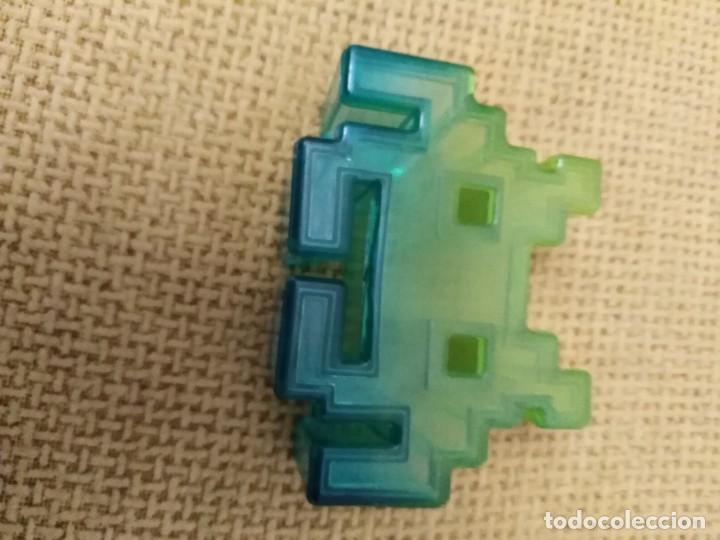 Figuras de goma y PVC: Figura Space Invaders - Foto 2