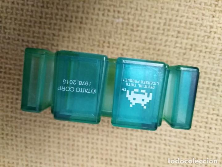 Figuras de goma y PVC: Figura Space Invaders - Foto 3