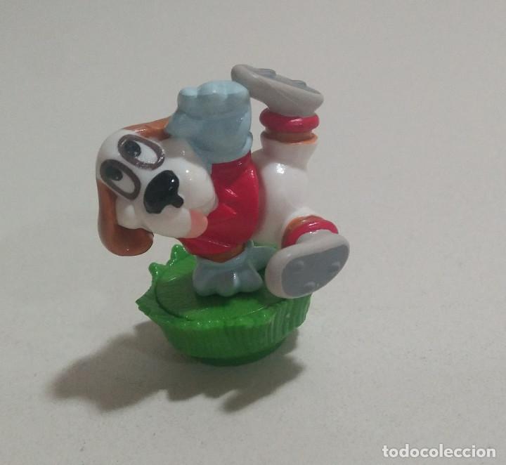 Kinder &Uuml;berraschung: kinder magic sport 2 tt animal futbolista futbol deportes perro perrito dog