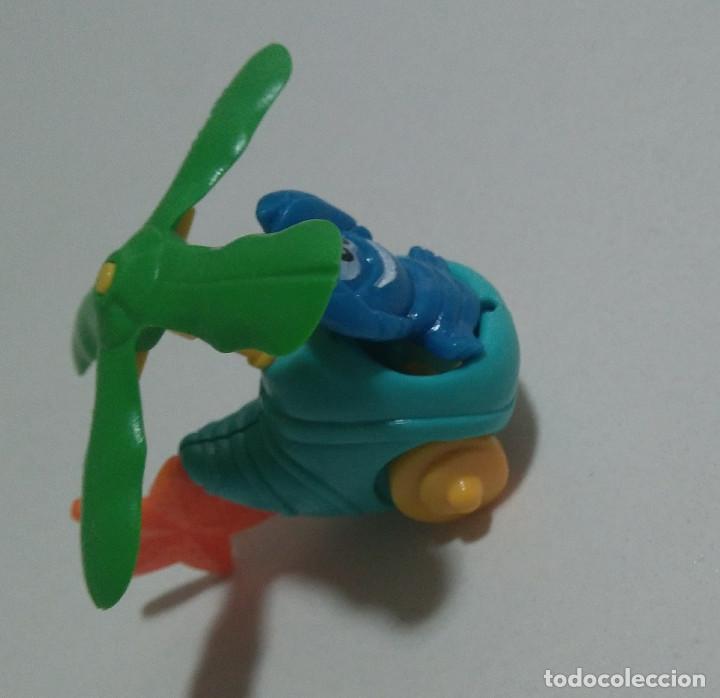 Kinder &Uuml;berraschung: ANIMAL MARINO CRUSTACEO EN CARRITO CONCHA ERMITA&Ntilde;O MU&Ntilde;ECO mar figurita montable secundario