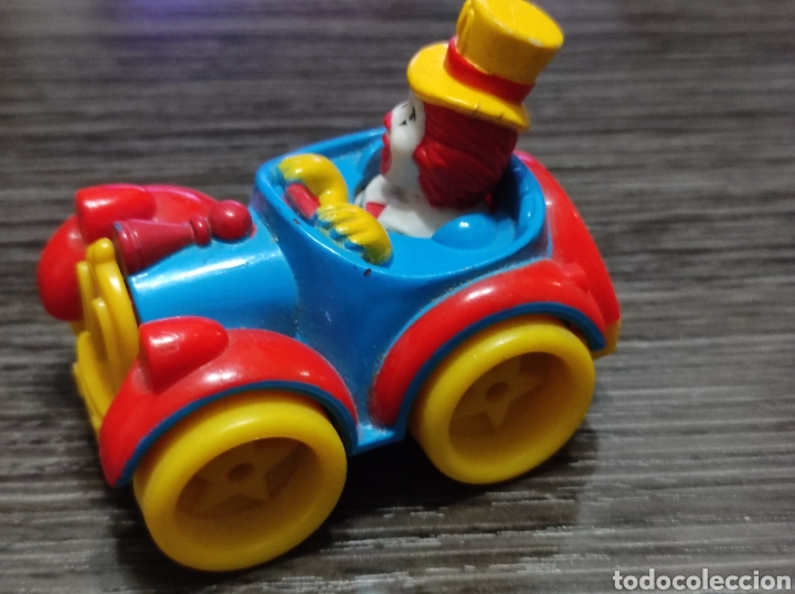 Figuras de goma y PVC: Coche Ronald McDonald 1989 funciona - Foto 2