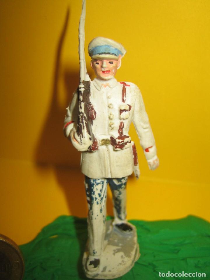 Figuras de goma y PVC: SOLDADO DE PLASTICO - DESCONOZCO MARCA - Foto 2