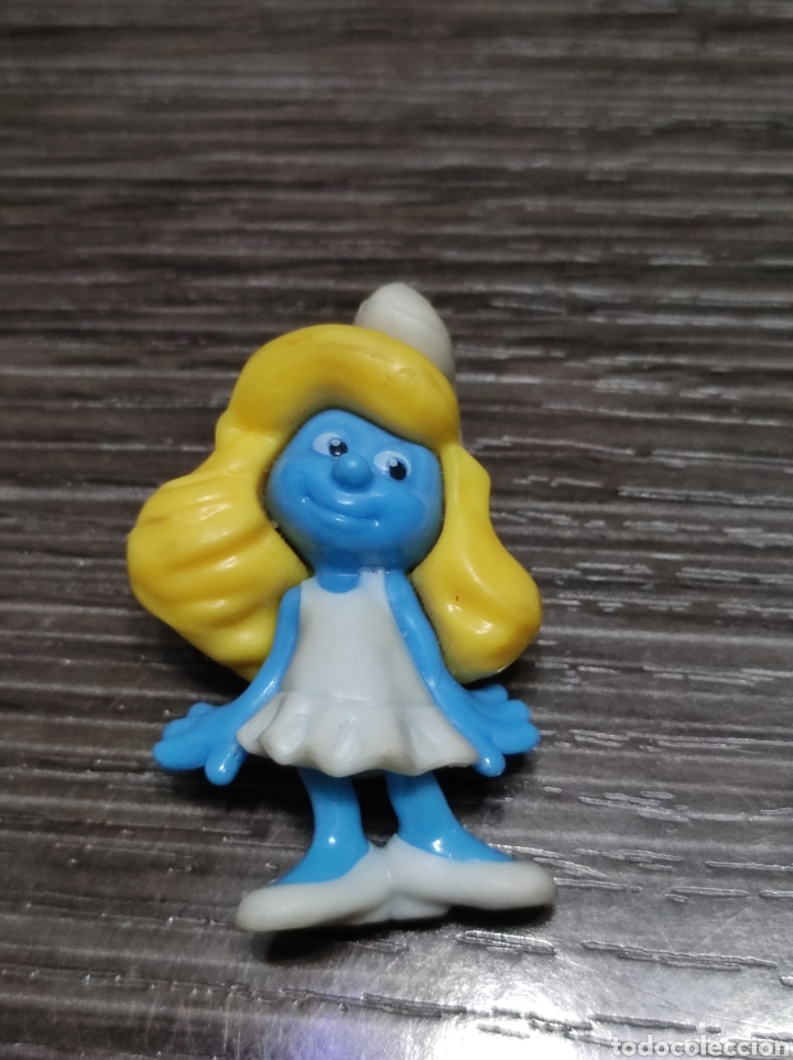 Figuras de goma Kinder: Pitufina Kinder sorpresa - Foto 1