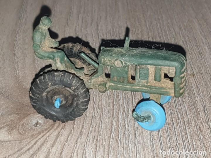 Figuras de goma y PVC: Tractor REAMSA antiguo goma . - Foto 1