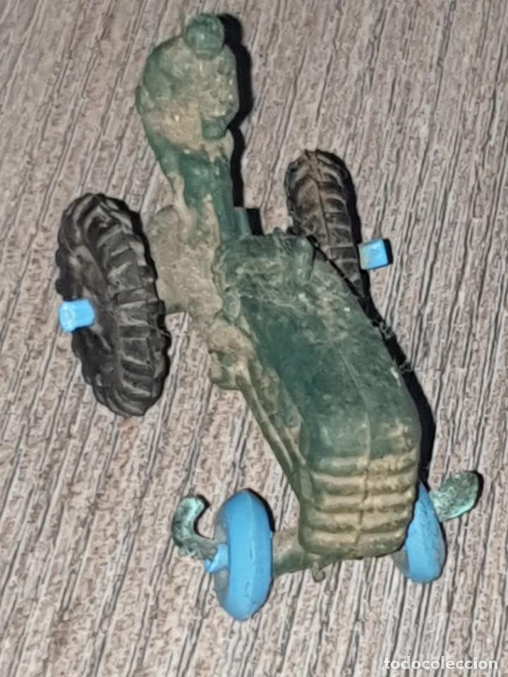 Figuras de goma y PVC: Tractor REAMSA antiguo goma . - Foto 2