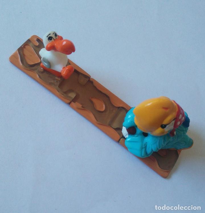 Figure di Gomma e PVC: pieza de KINDER LORO PIRATA PAPAGAYo miniatura mini papagali