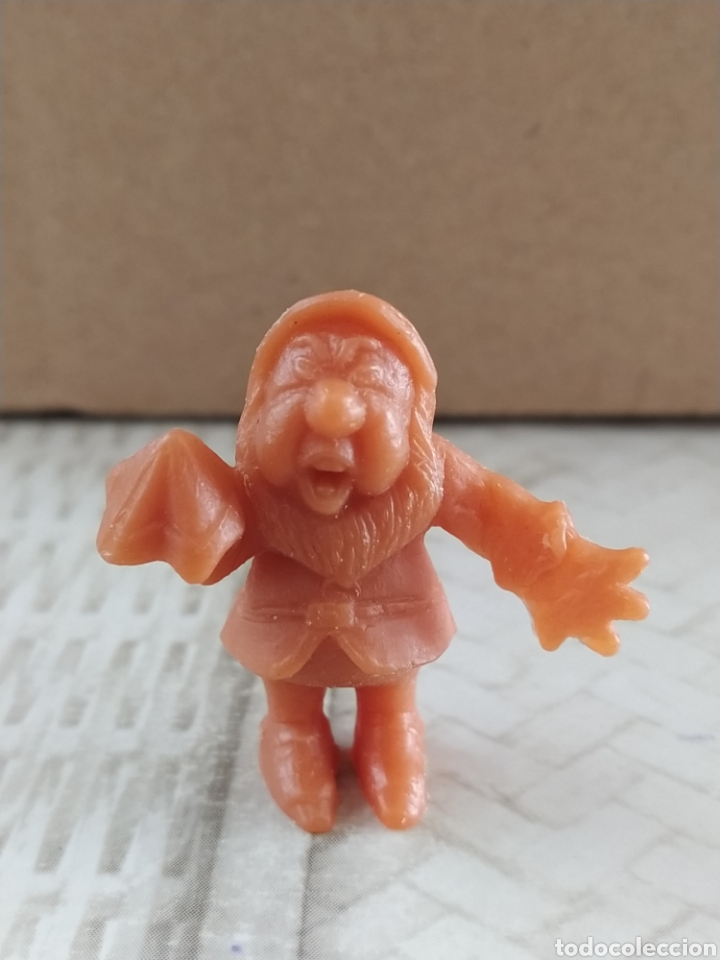 Figuras de goma y PVC: Figura Dunkin Enanito - Foto 1
