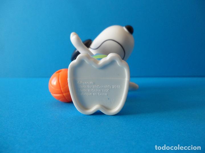 Figuras de goma y PVC: Figuras Snoopy Mcdonalds 2018 - Peanuts - Funcionan - Foto 6