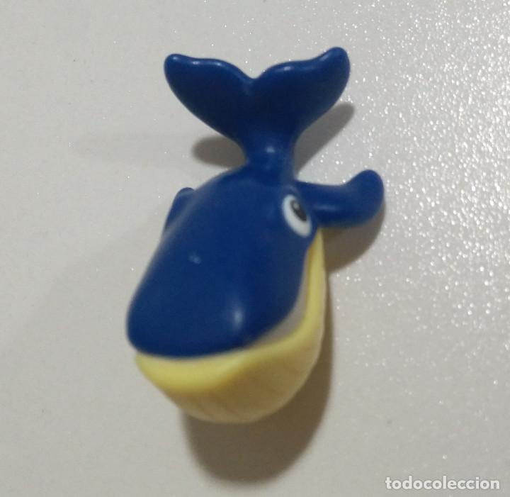 Kinder &Uuml;berraschung: kinder mu&ntilde;eco miniatura ballenita ballena cachalote