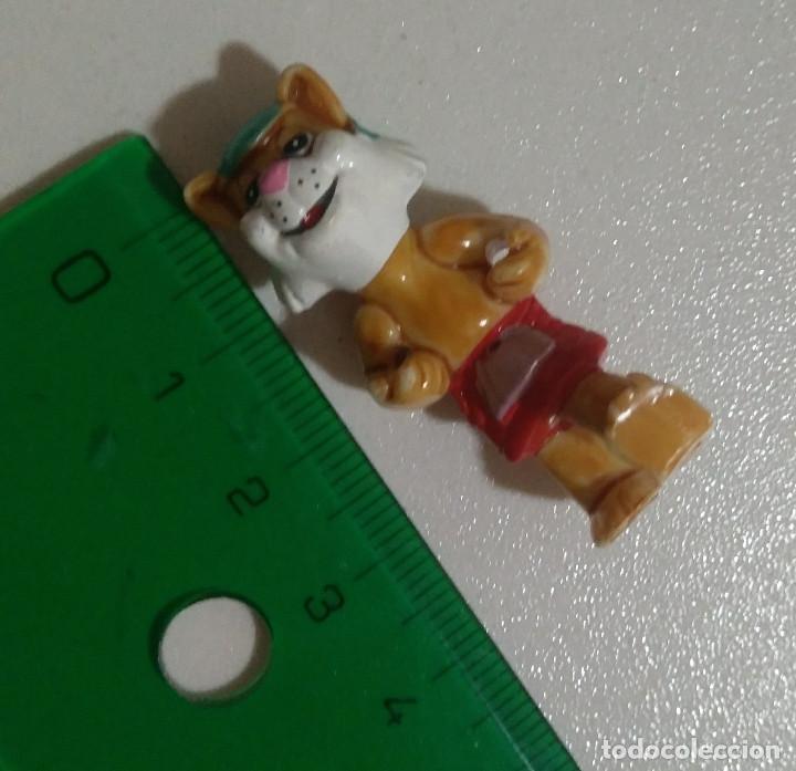 Kinder &Uuml;berraschung: portador gATO EGIPCIO KINDER EGIPTO MU&Ntilde;ECO FIGURA monobloc