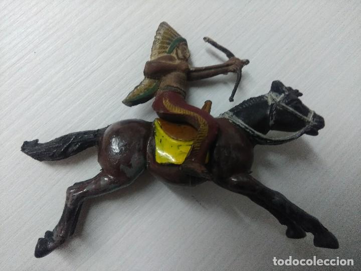 Figuras de goma y PVC: INDIO A CABALLO DE REAMSA. - Foto 2