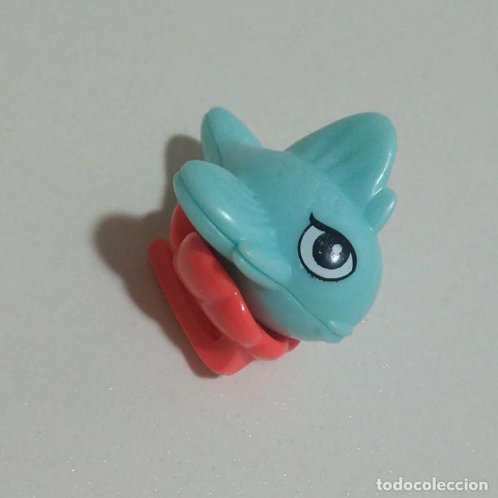 Kinder &Uuml;berraschung: kinder pez azul pinza ni&ntilde;a serie ff pececillo mini