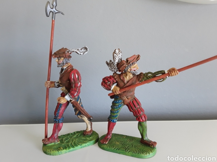 LOT D'ANCIENNES FIGURINES moyen âge ELASTOLIN style STARLUX COFALU EUR