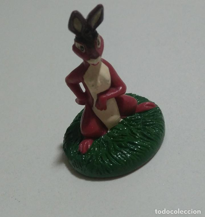 Figuras de Borracha e PVC: WATERSHIP DOWN FIGURA MU&Ntilde;ECO PVC GOMA CEREALES CONEJO WEETOS weetabix PROMOCIONAL