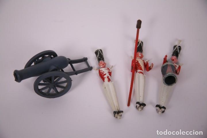 Gummi- und PVC-Figuren: Conjunto de Figuras Torres Malta - Cadetes West Point - Ca&ntilde;on, M&uacute;sico... - 70mm Alto