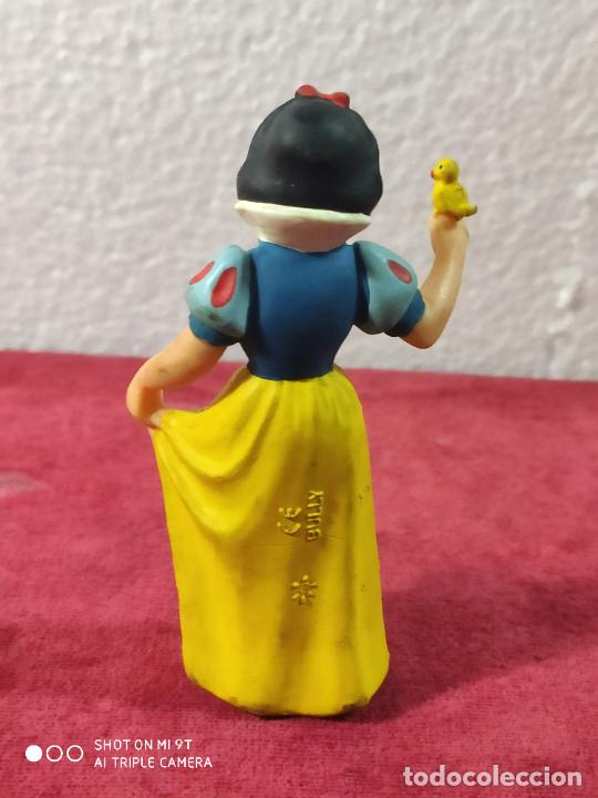 Figuras de goma y PVC: blancanieves bullyland bully 9,5 cm - Foto 2