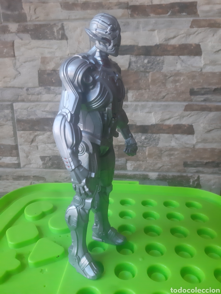 Figuras de goma y PVC: Mu&ntilde;eco Ultron (Hasbro 2.015) Marvel - Foto 3