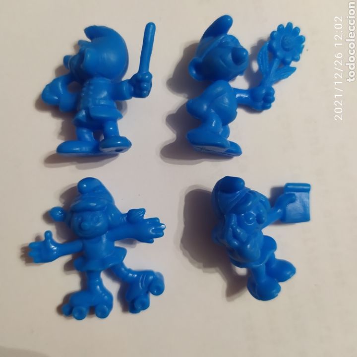 Figuras de goma y PVC: Figuras dunkin 4 pitufos - Foto 1