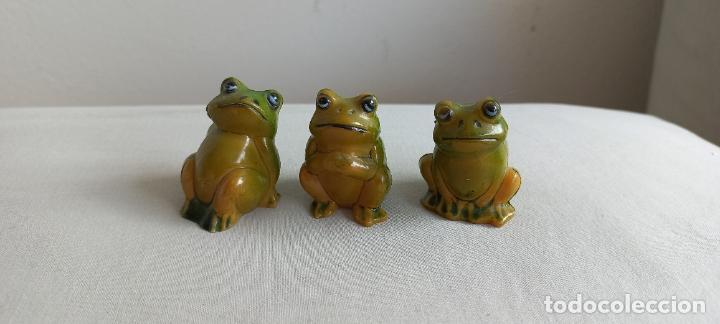 Figuras de Borracha e PVC: 3 FIGURAS RANAS DE PLASTICO DURO. RANITAS. MADe IN HONG KONG