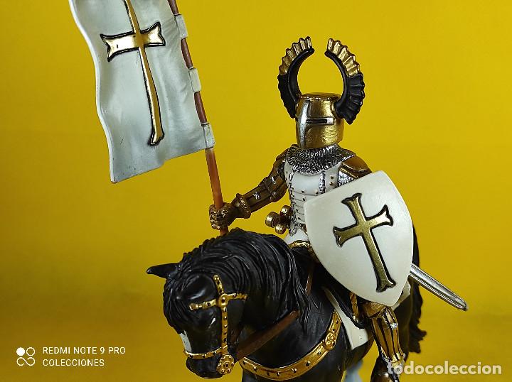 Figuras de goma y PVC: Schleich Caballero teut&oacute;n a caballo REF 540035 - Foto 1
