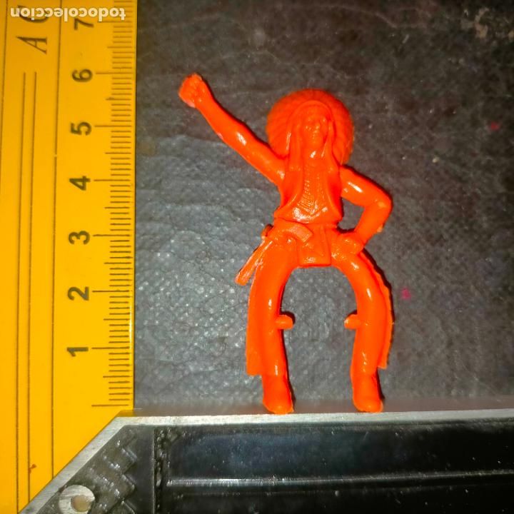 Figuras de goma y PVC: indio plastico - Foto 1