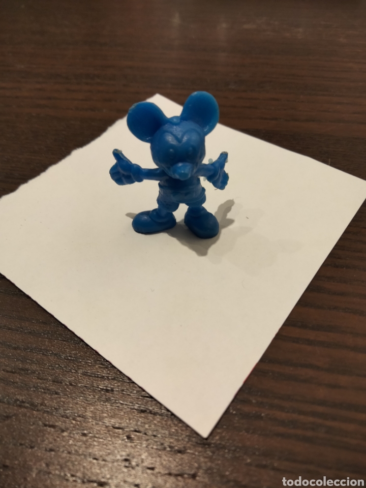 Figuras de goma y PVC: Figura Dunkin Mickey Mouse azul - Foto 1