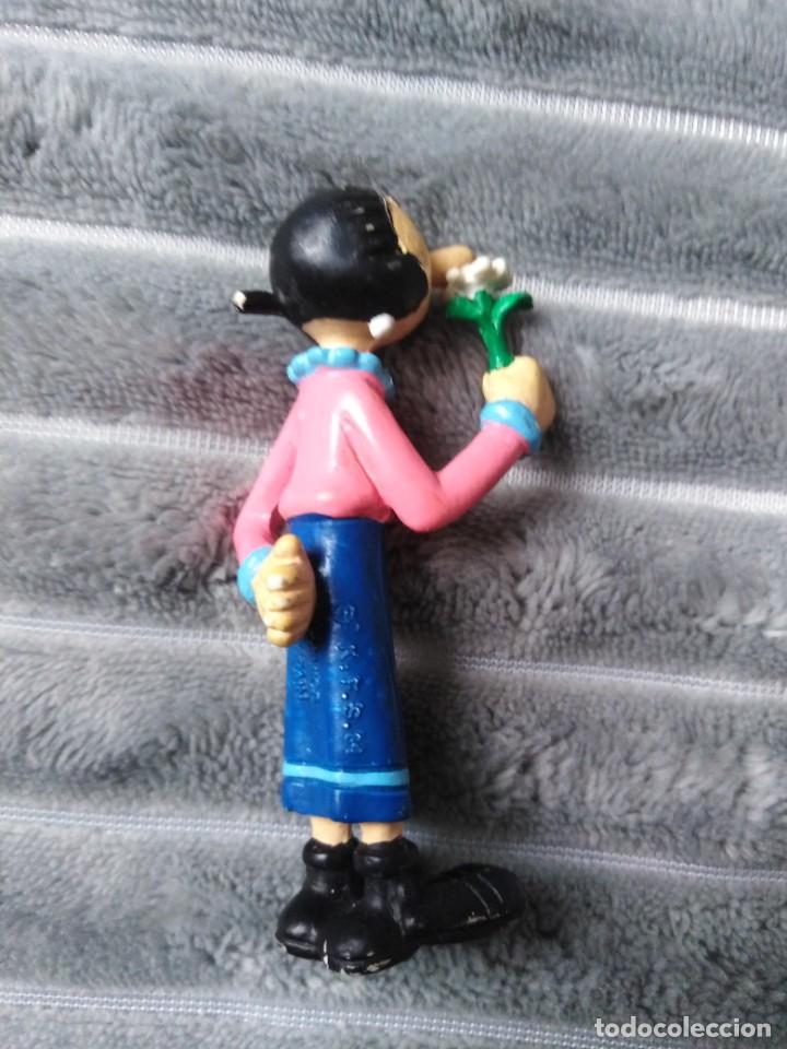 Figuras de goma y PVC: Mu&ntilde;eca Olivia Comic Spain - Foto 2