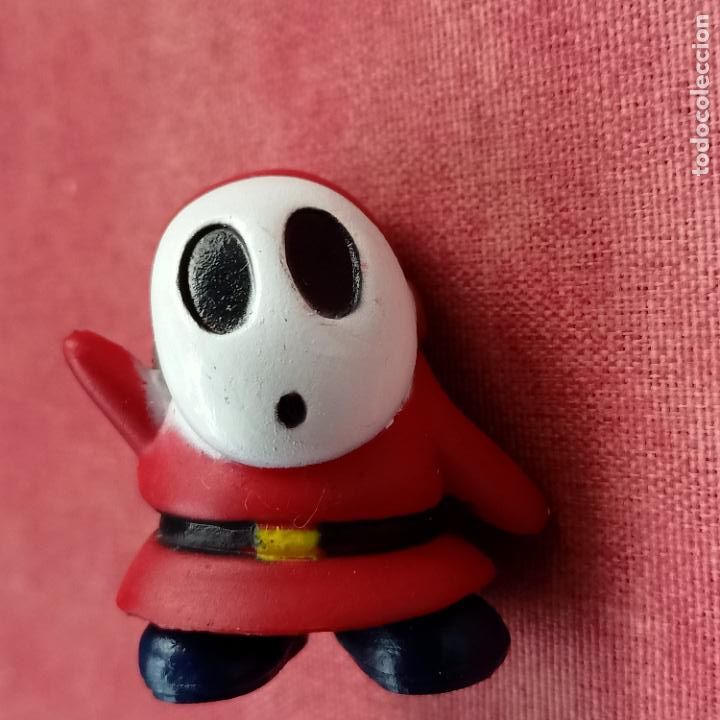 Rubber and PVC Figures: Figura Goma PVC Shy Guy - Universo Mario - Nintendo