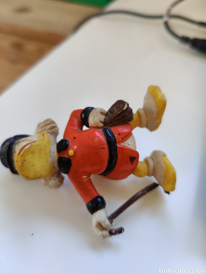 Figuras de goma y PVC: Tio Gilito - Foto 3