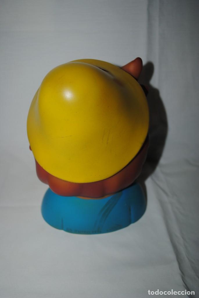Figuras de goma y PVC: PEDRO, EL DE HEIDI 1976 . - Foto 4