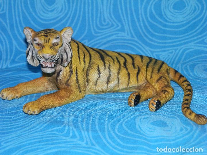 Figuras de goma y PVC: FIGURA TIGRE - Foto 1