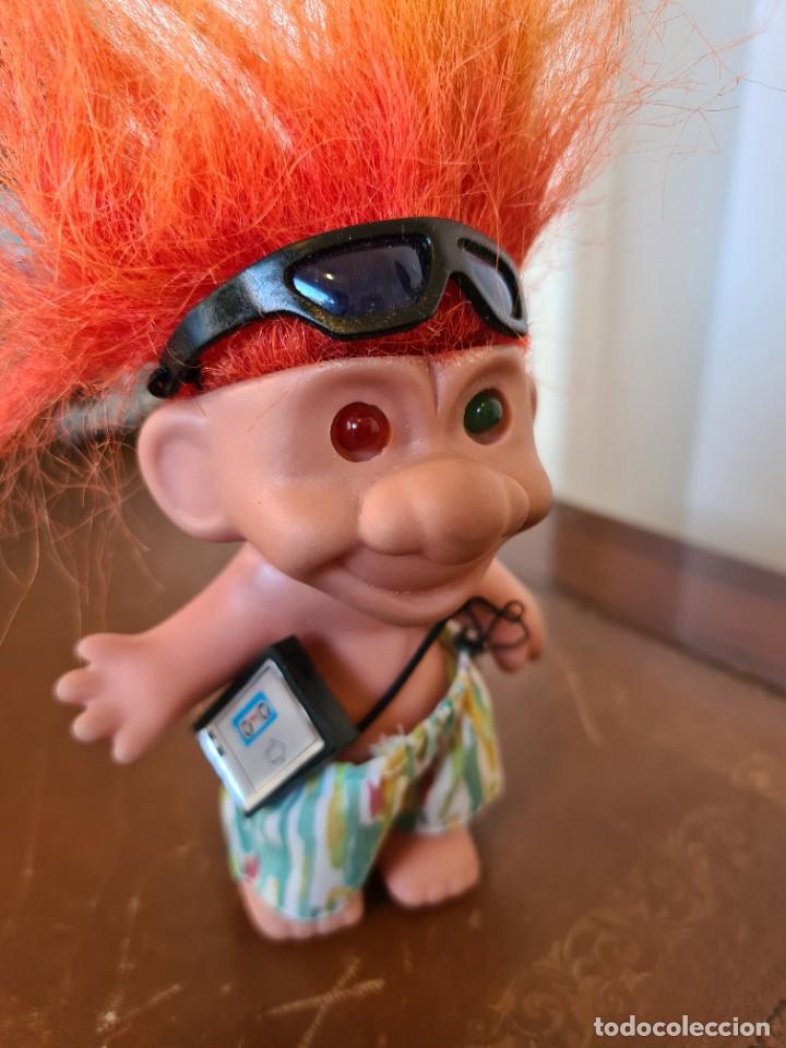 Figuras de goma y PVC: TROLL DEL TESORO SURFISTA - Foto 1