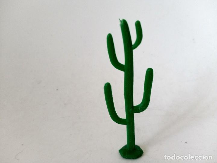 Figuras de goma y PVC: Cactus Jecsan Pech Comansi - Foto 1