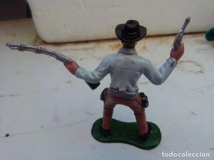Figuras de goma y PVC: Vaquero de goma comansi - Foto 2