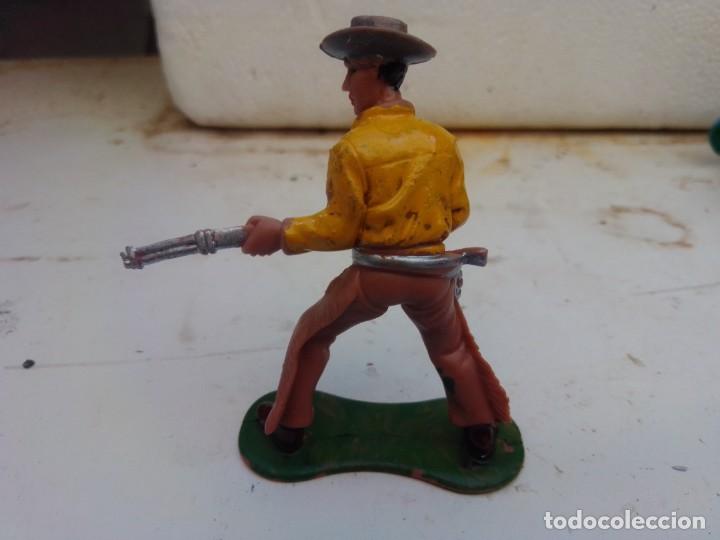 Figuras de goma y PVC: Vaquero de goma comansi - Foto 2