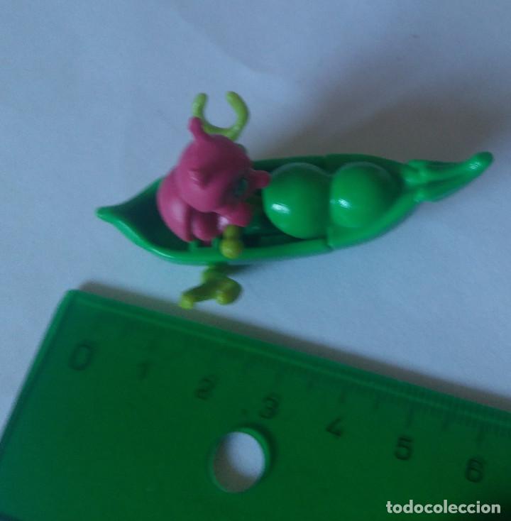 Kinder &Uuml;berraschung: kinder bicho guisante barca barco barquito k99 99 119 bichito en kayak kayac pea pod verdura